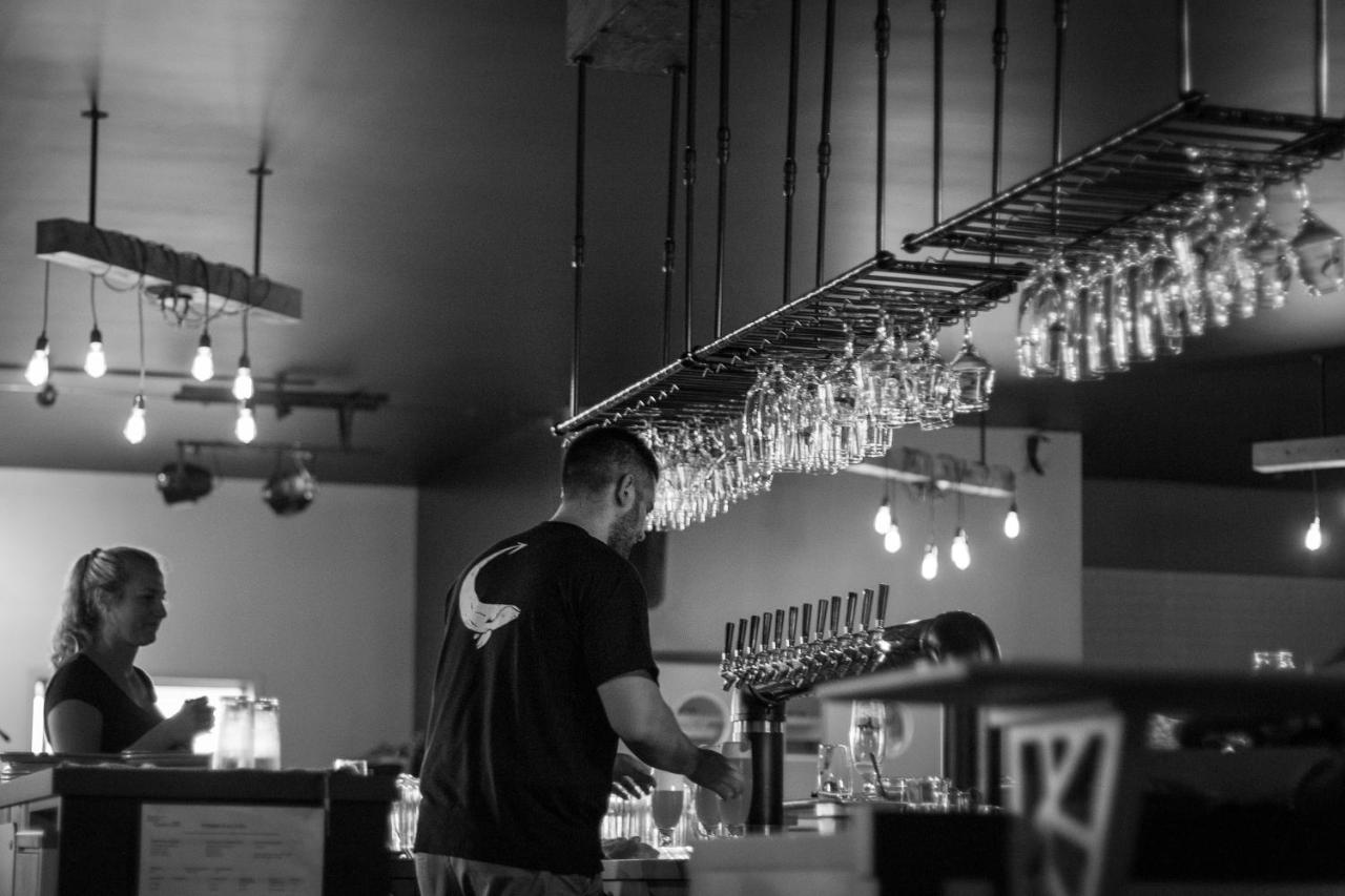 La Baleine Endiablee Microbrasserie Riviere-Ouelle Eksteriør bilde